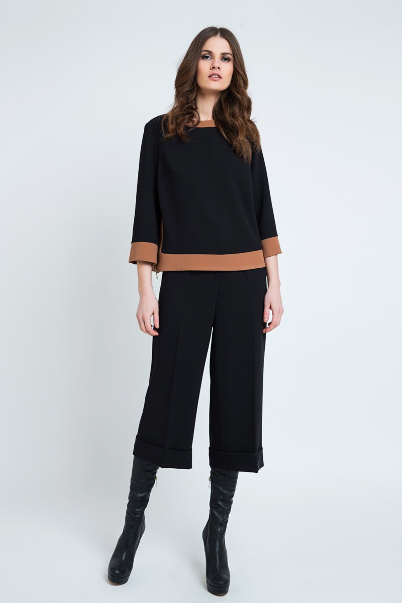 Schwarze Culottes mit Aufschlag