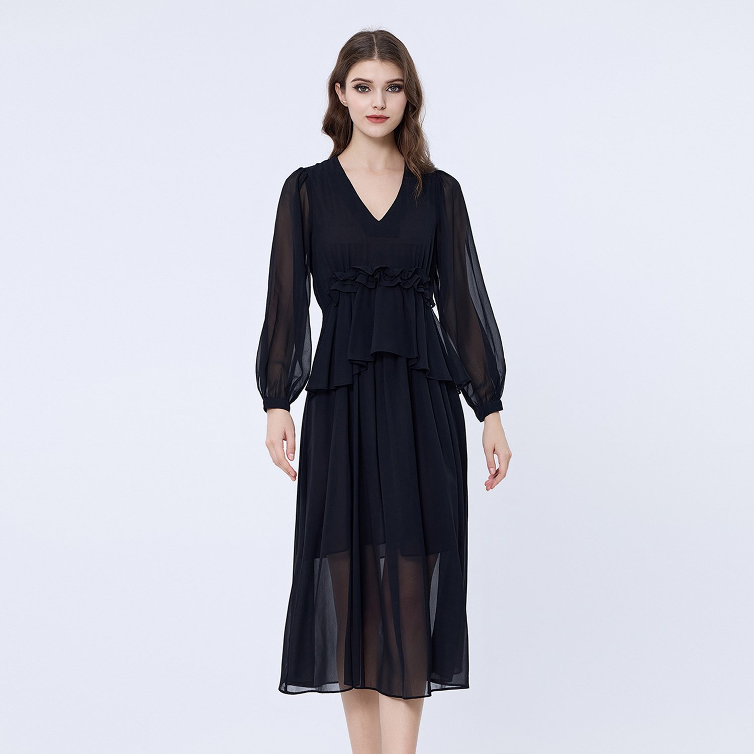 Langes Rüschenkleid aus Chiffon