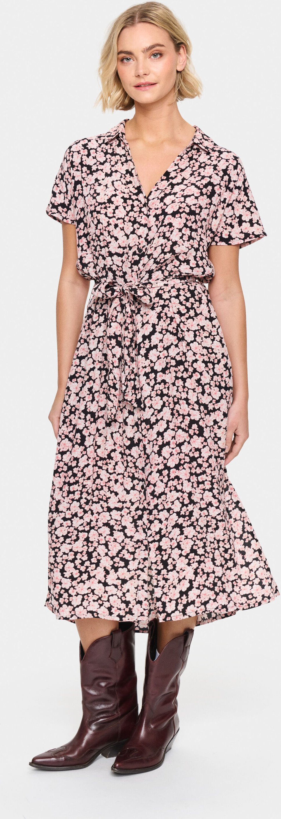 Kleid Baggy fit black