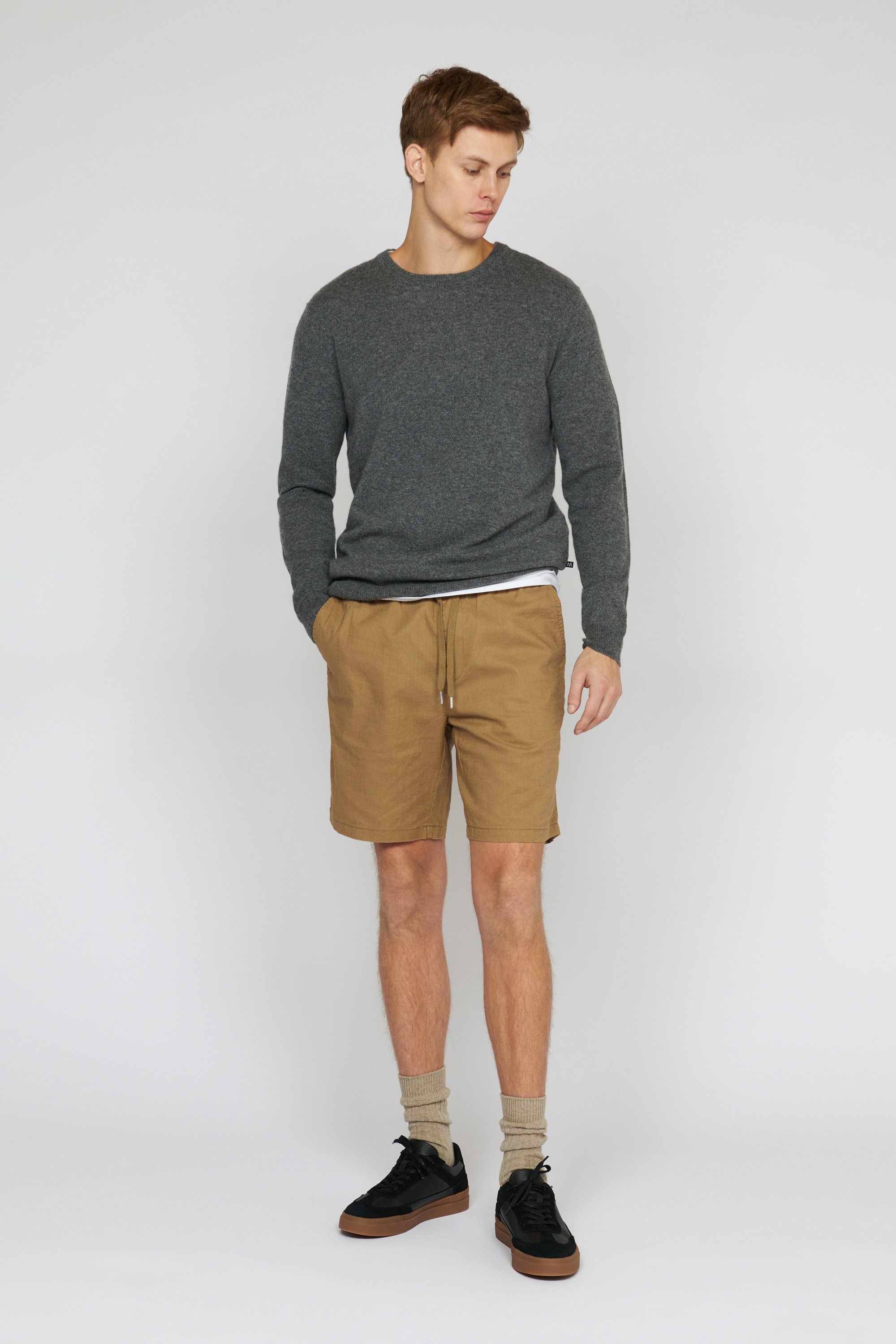 Shorts Gerade Passform khaki