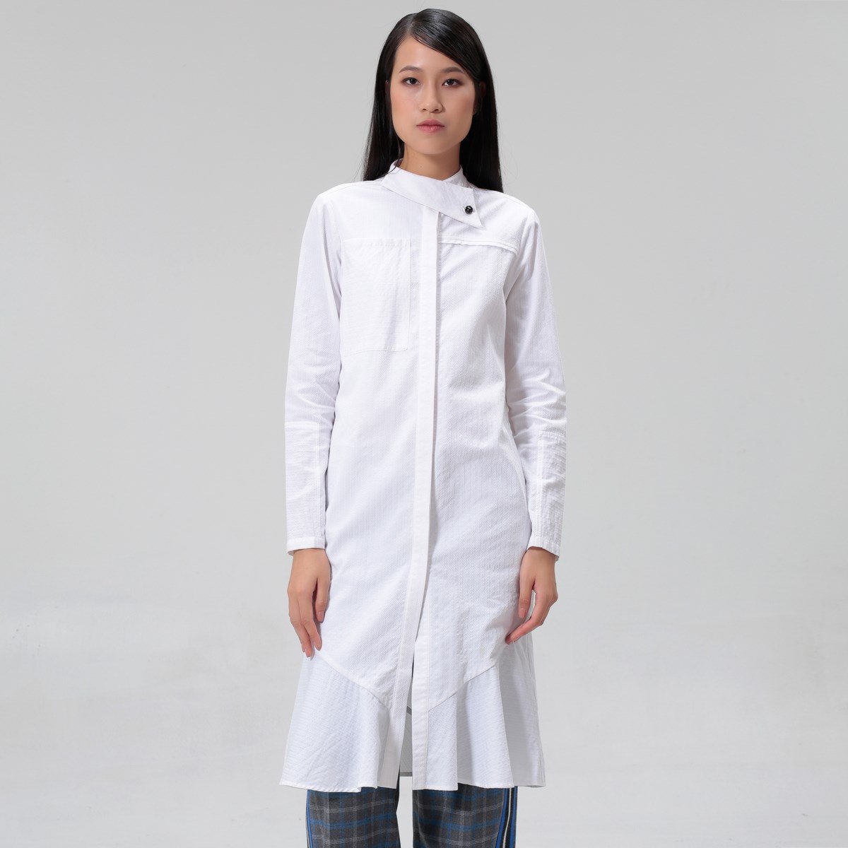 Minimalistisches Hemdblusenkleid