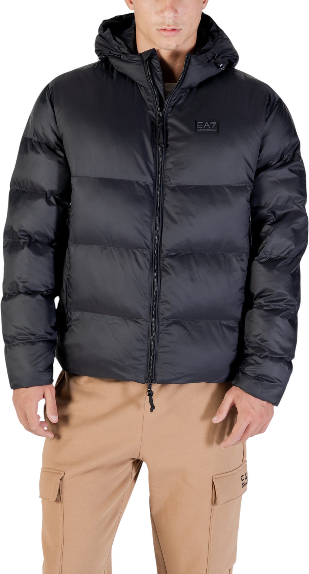 Gepolsterte Jacke mit Kapuze und Reißverschluss