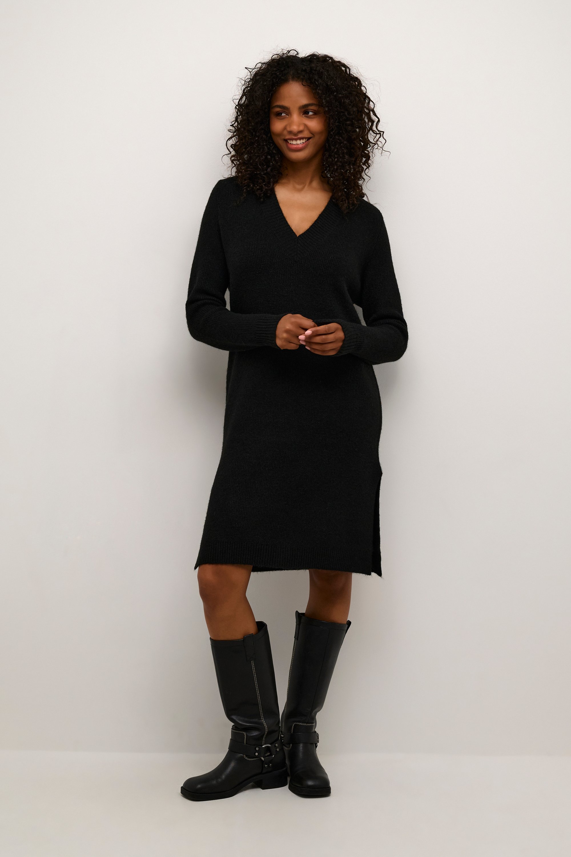 Kleid Regular fit black