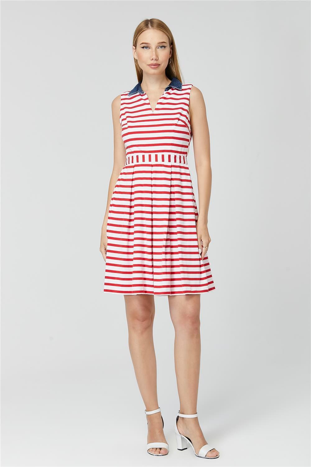 Thumbnail - Gestreiftes Jersey-Kleid