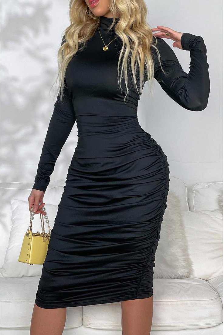 Thumbnail - Langarmeliges Kleid mit Ruschen und Stehkragen