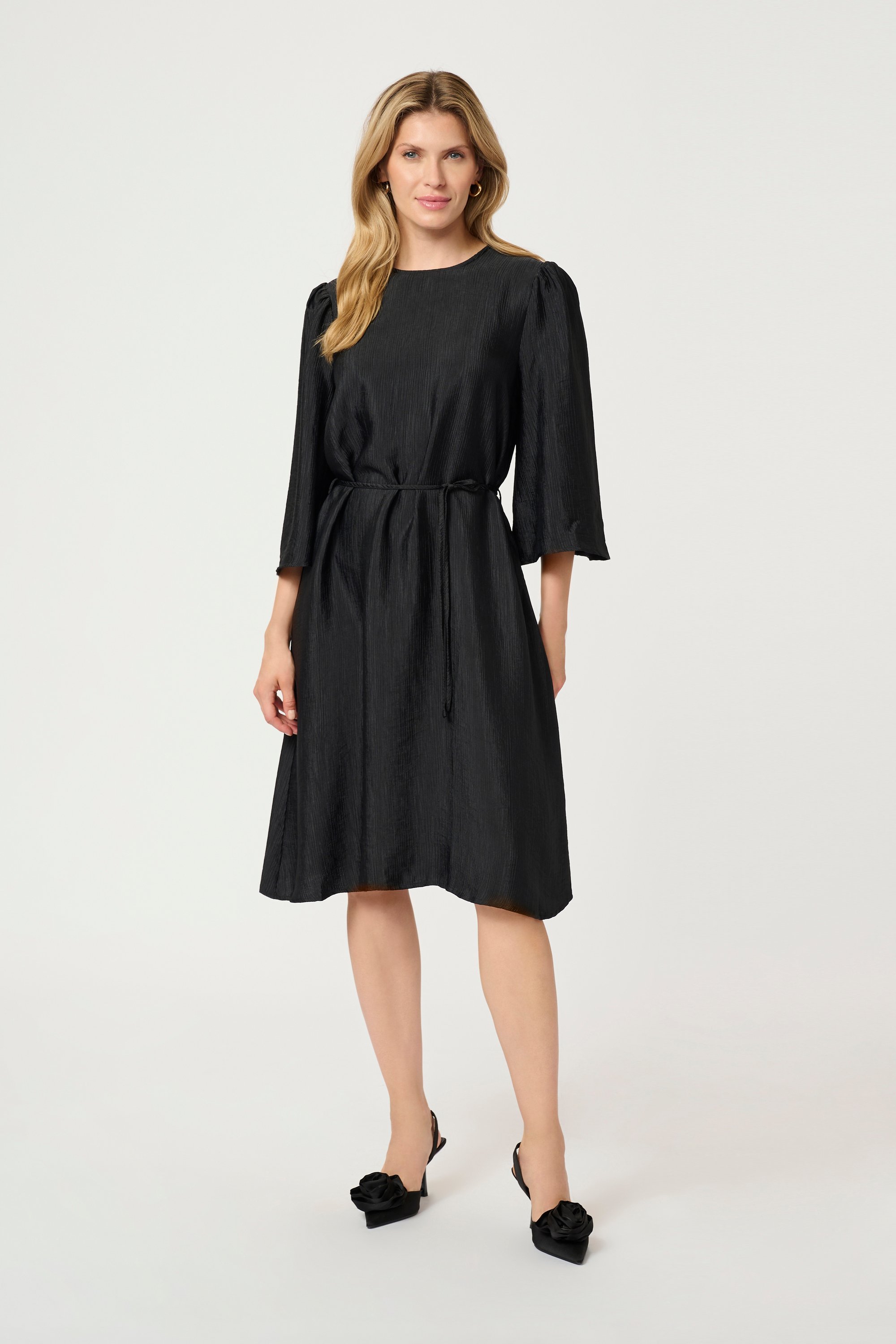 Kleid Regular fit black