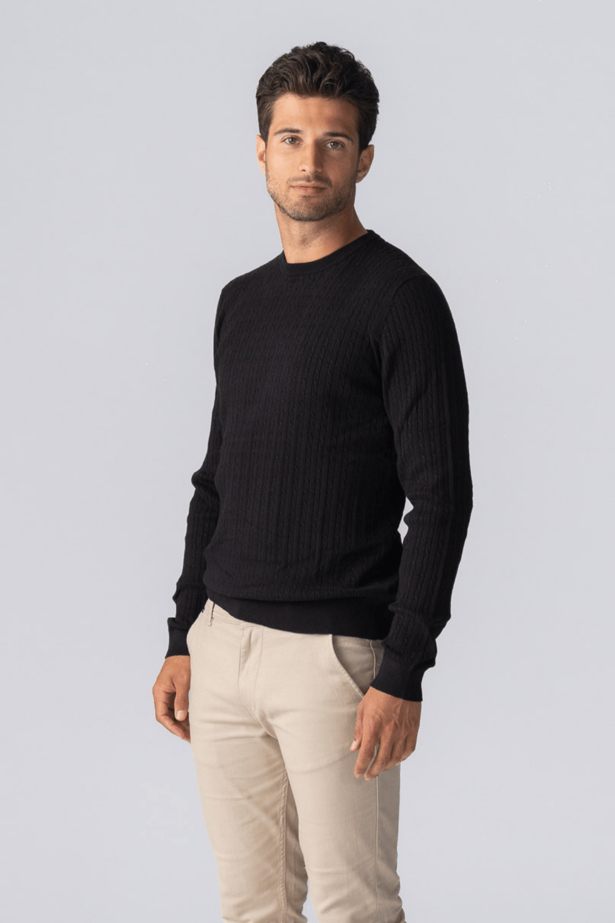 Thumbnail - Pullover mit Zopfmuster – Schwarz