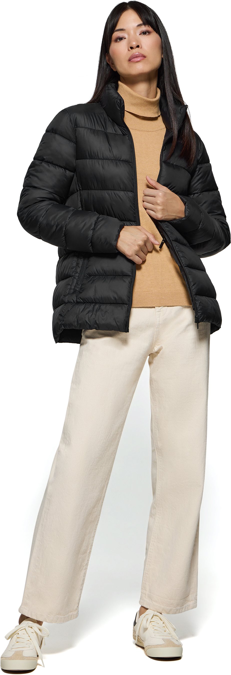 Ultralight-Jacke Susanne schwarz mit Rigby Go Aufnäher