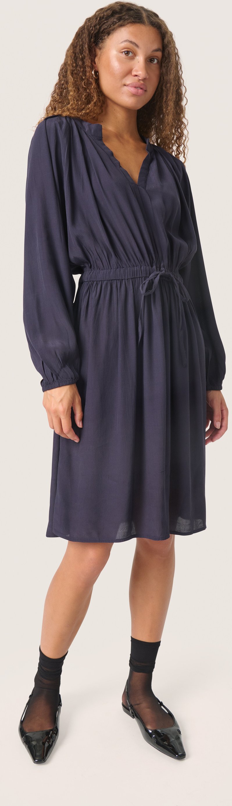 Kleid Gerade Passform dark blue
