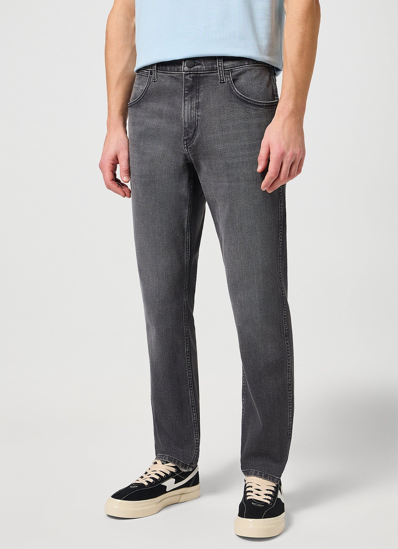 Wrangler - GREENSBORO - BLACKOUT