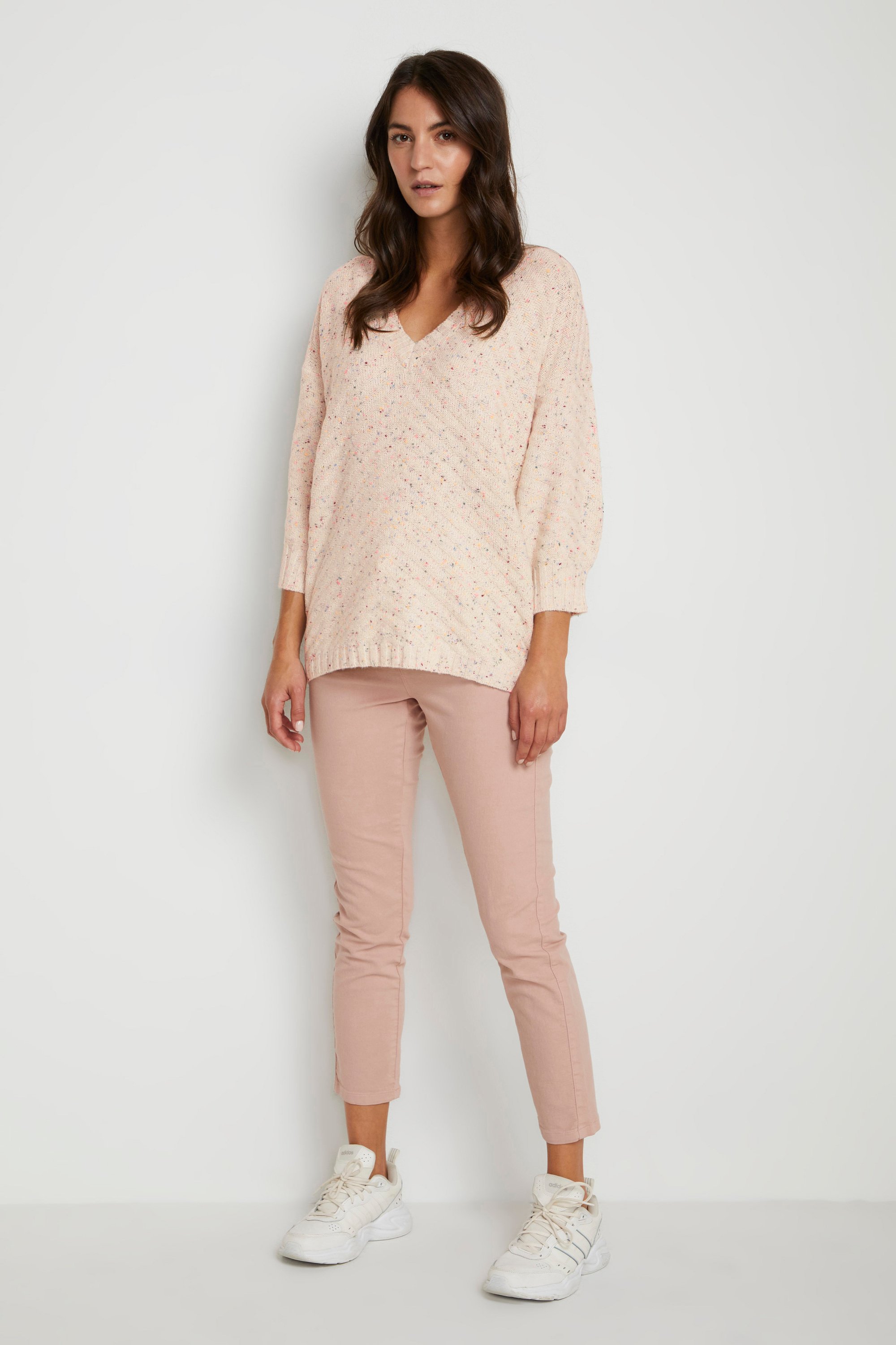 Strickpullover mit regulärer Passform cream