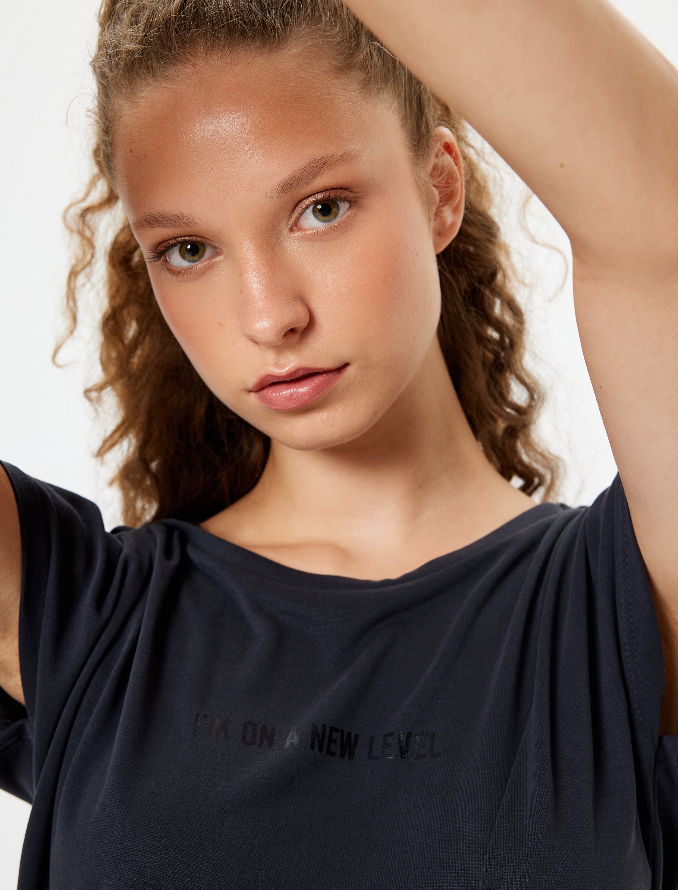 Koton T-shirt Rundhalsausschnitt Kurzärmelig T-shirt