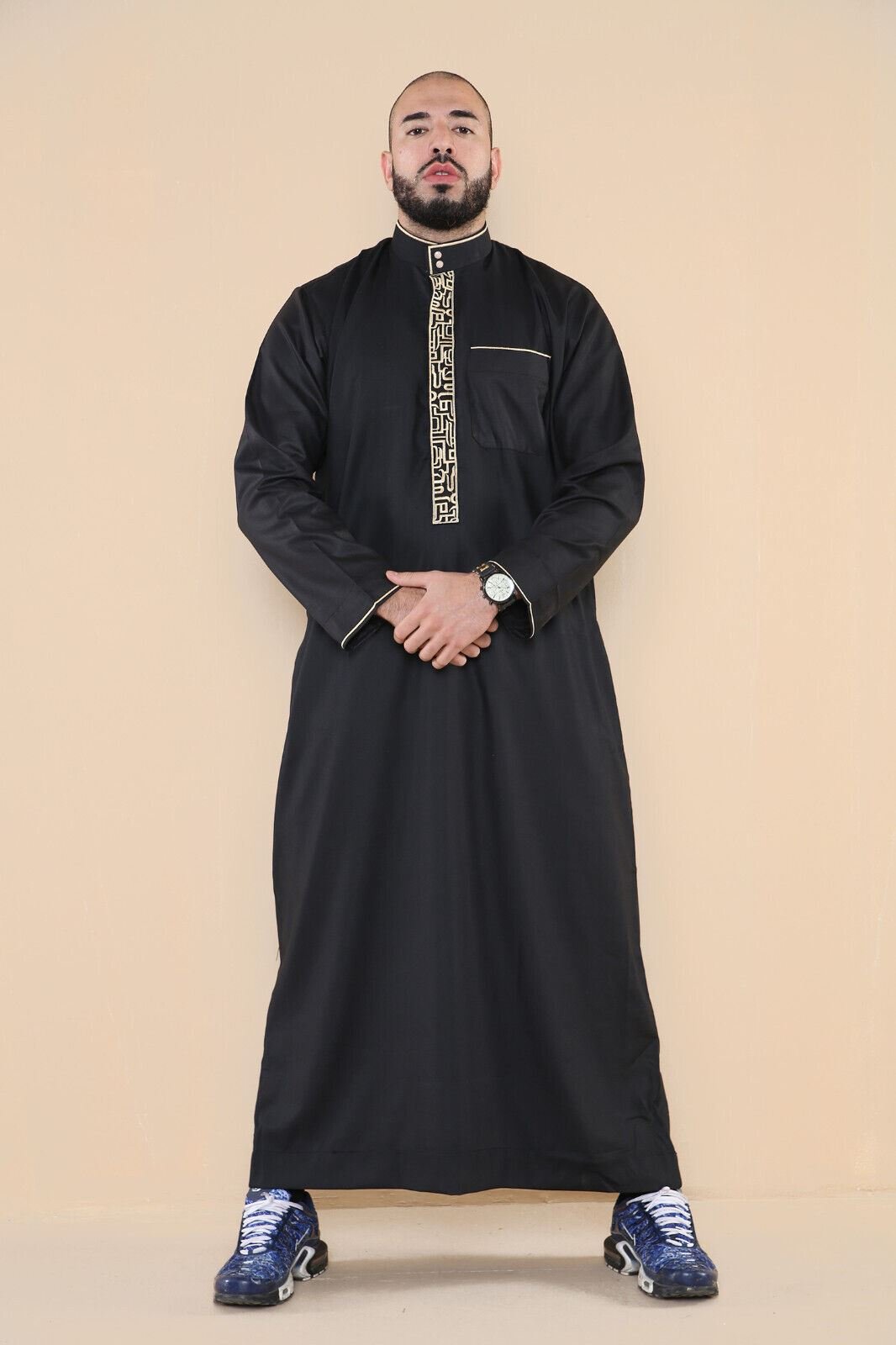 Herren Schwarze Thobe Jubba Emirati Islamische Arabische Eid Stickerei Kaftan Jubbah Robe
