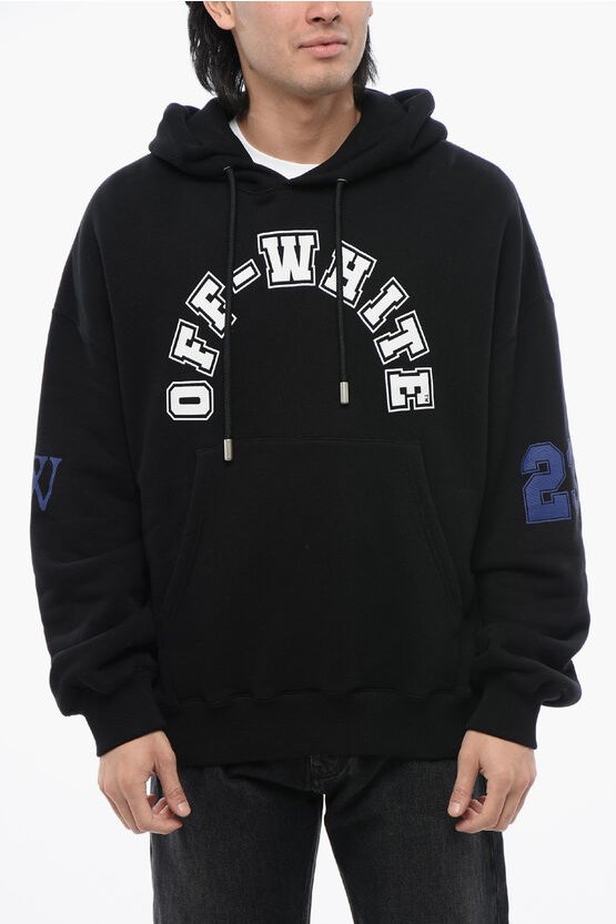 Kapuzenpullover aus gebürsteter Baumwolle mit FOOTBALL-Print in Schwarz