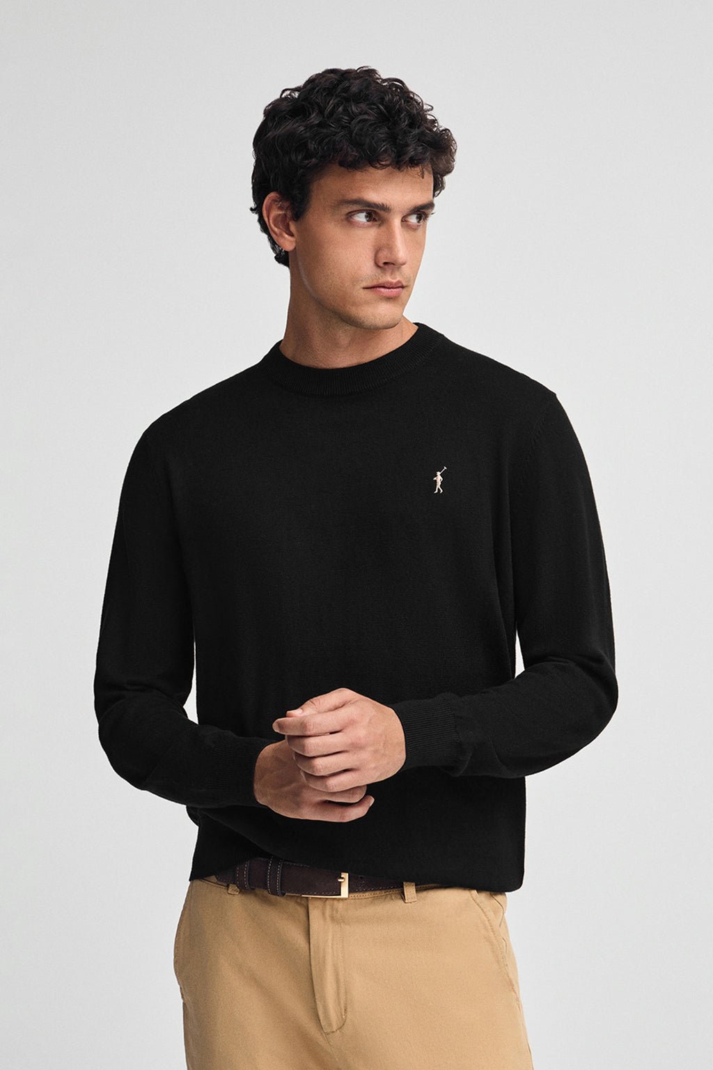 Pullover schwarz aus Wollgemisch mit gesticktem Rigby Go-Logo