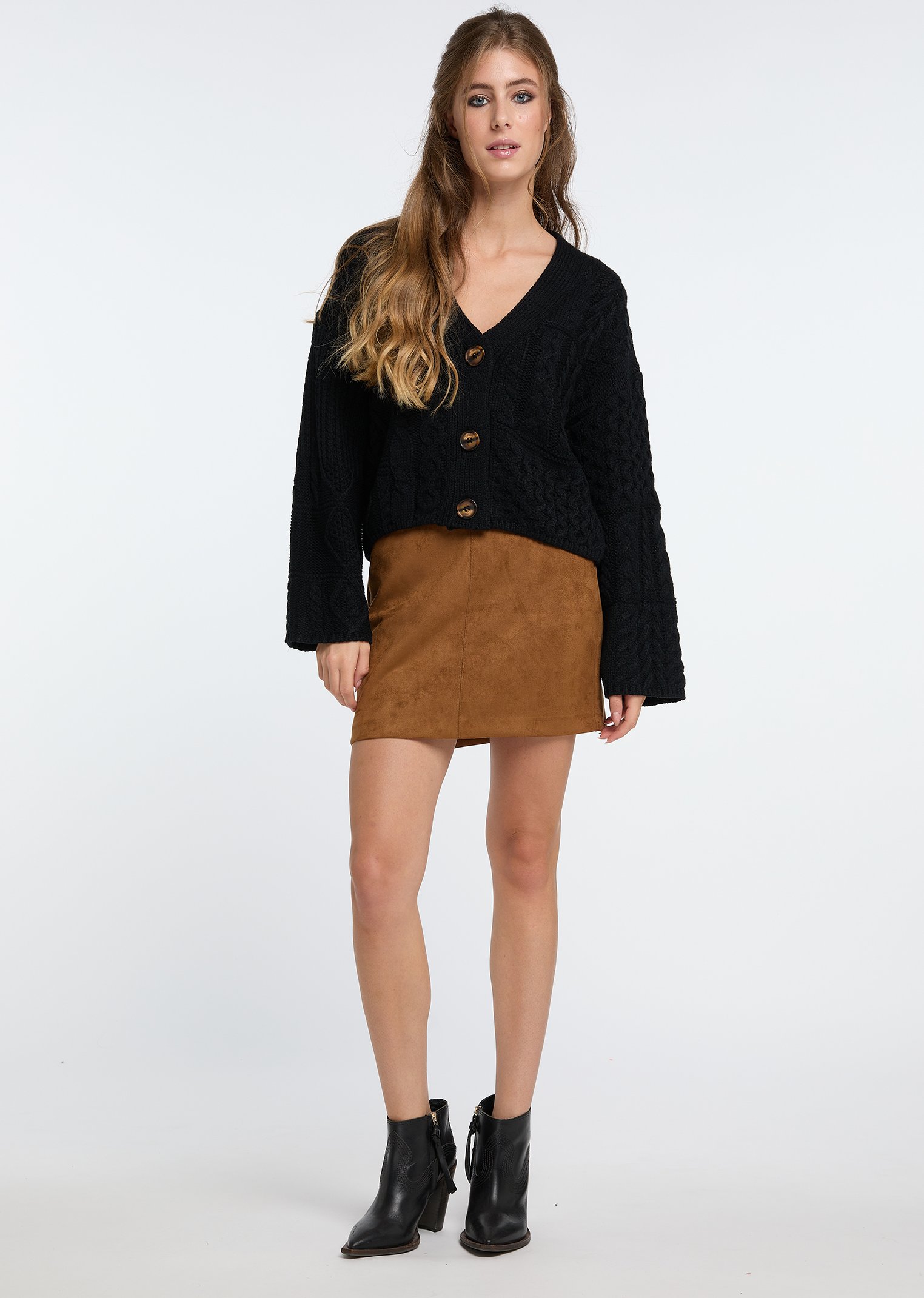 IZIA Cardigan cropped gaya