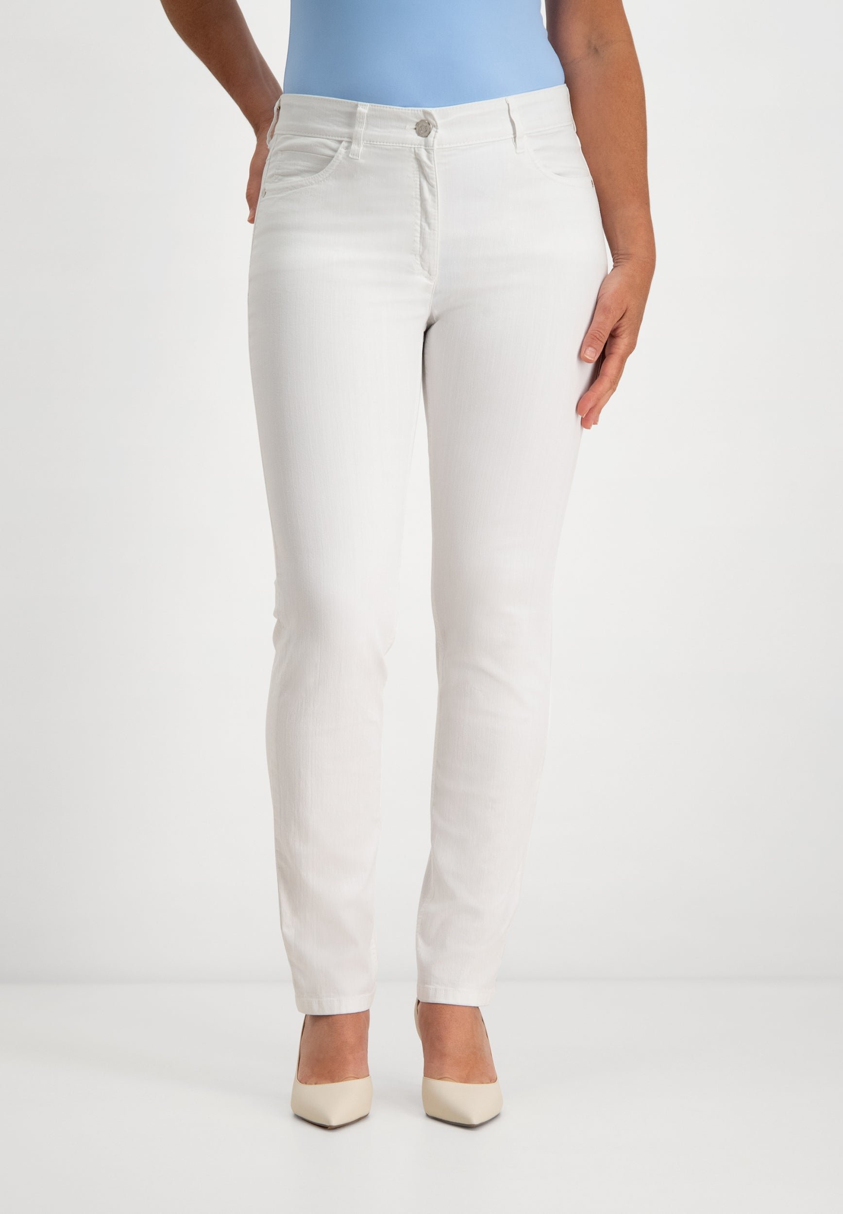 Kora Farbiges Lichte Denim Straight Jeans | Optisches Weiß