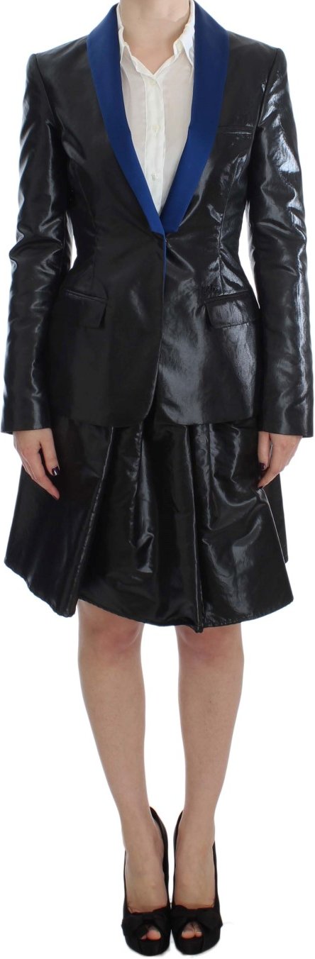 Schwarzes Blazer-Rock-Anzug mit blauen Kontrasten