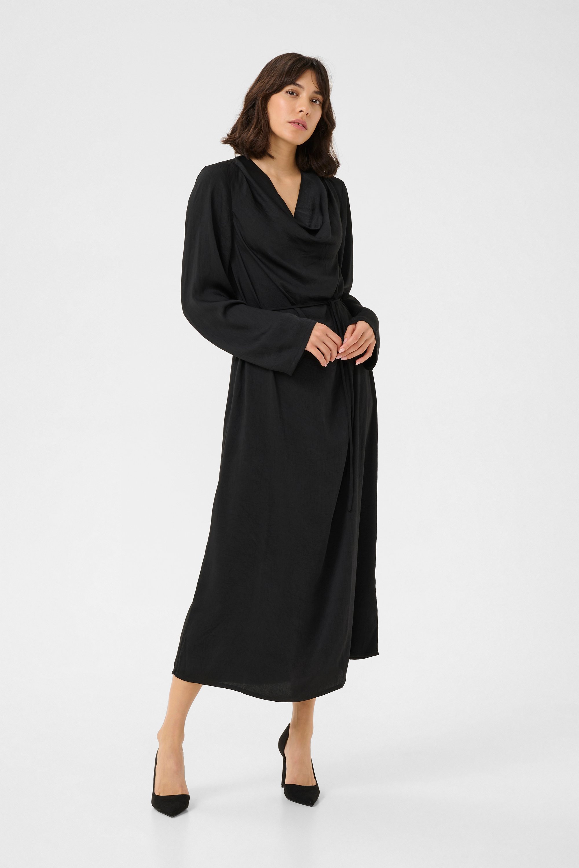 Kleid Regular fit black