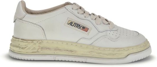 Medalist Abgenutzte Sneakers