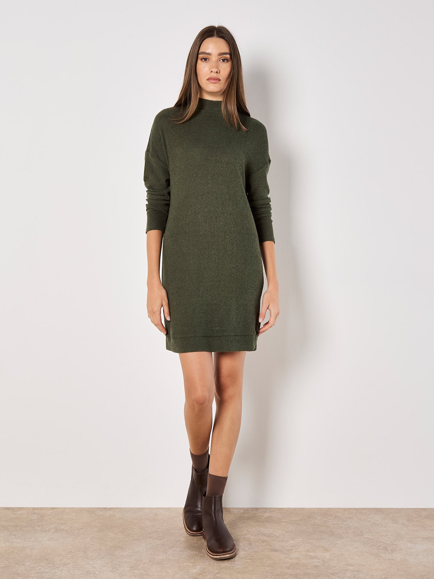 Apricot Minikleid aus Rippenstrick