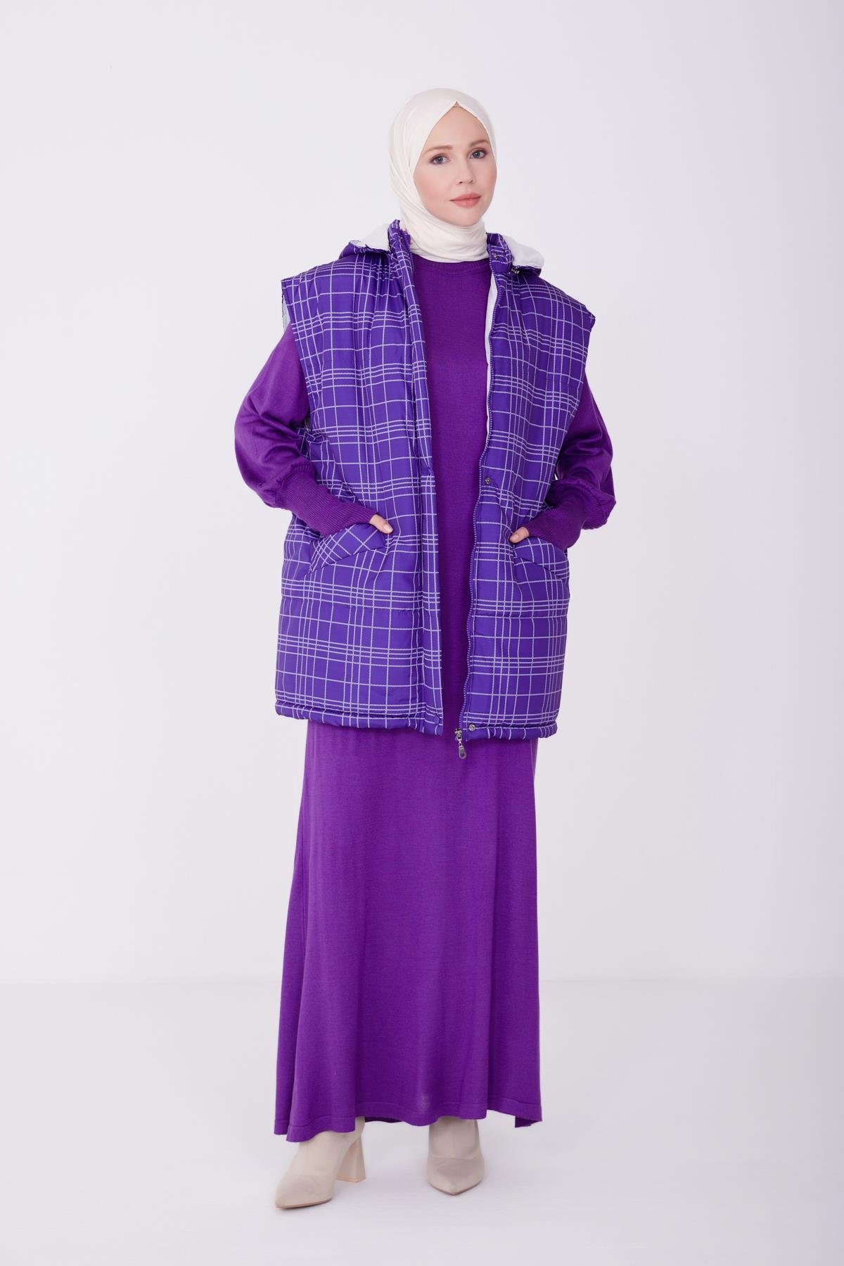 Armine bedruckte und gesteppte Weste