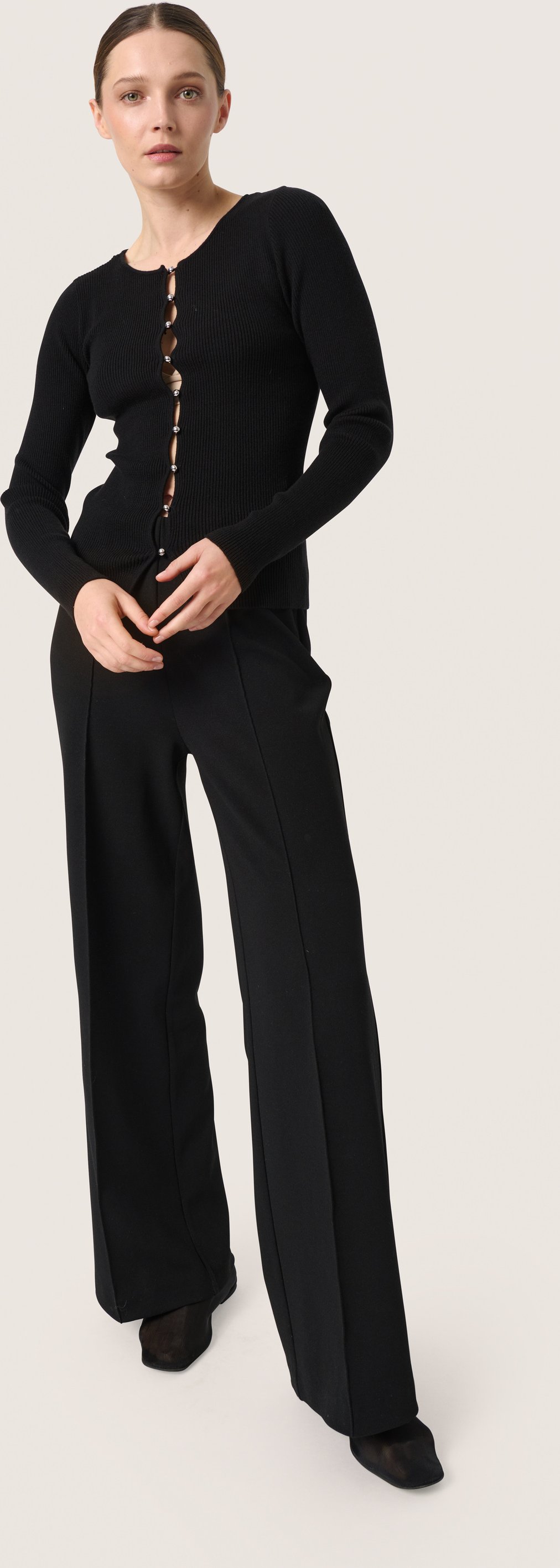 Strickjacke Slim fit black