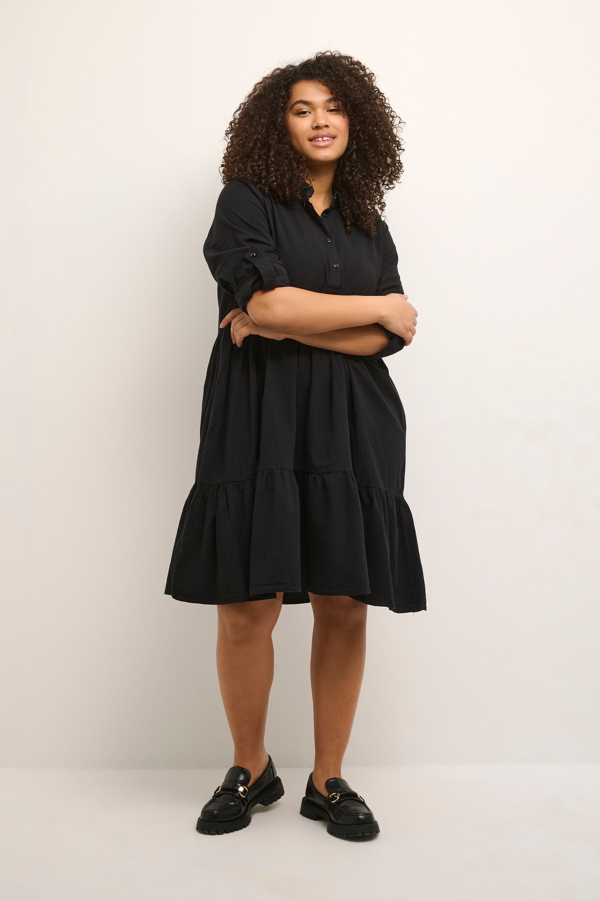 Kleid Regular fit black