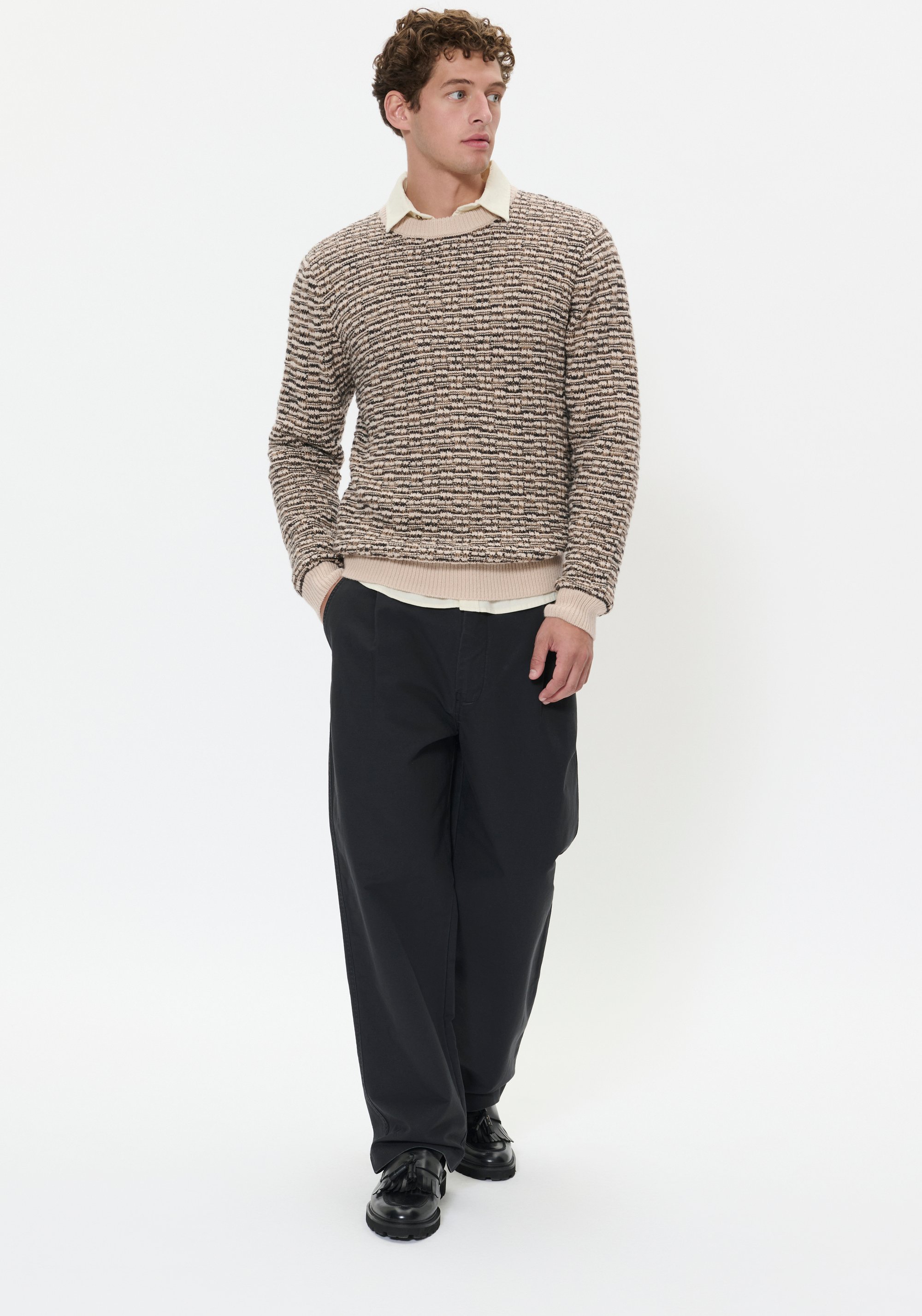 Strickpullover MAtriton Gerade Passform beige