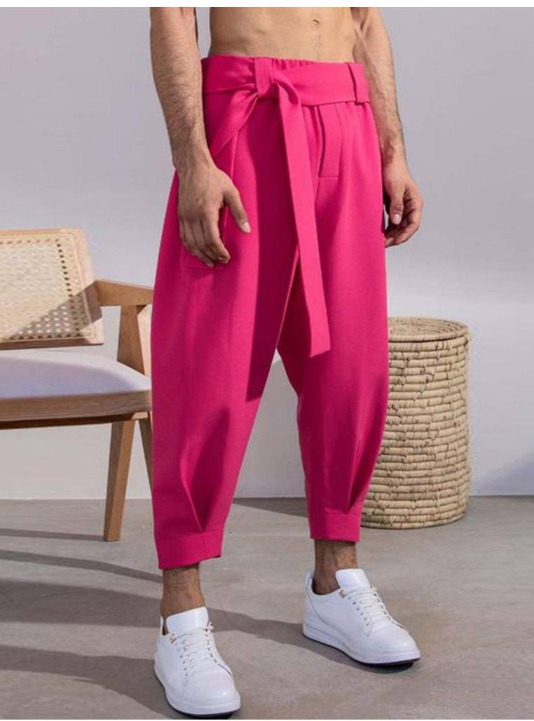 Thumbnail - Mittelhohe verkurzte Hose aus Polyester