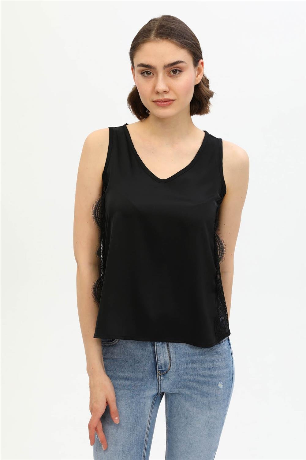 Spitzenbesatz-Oberteil