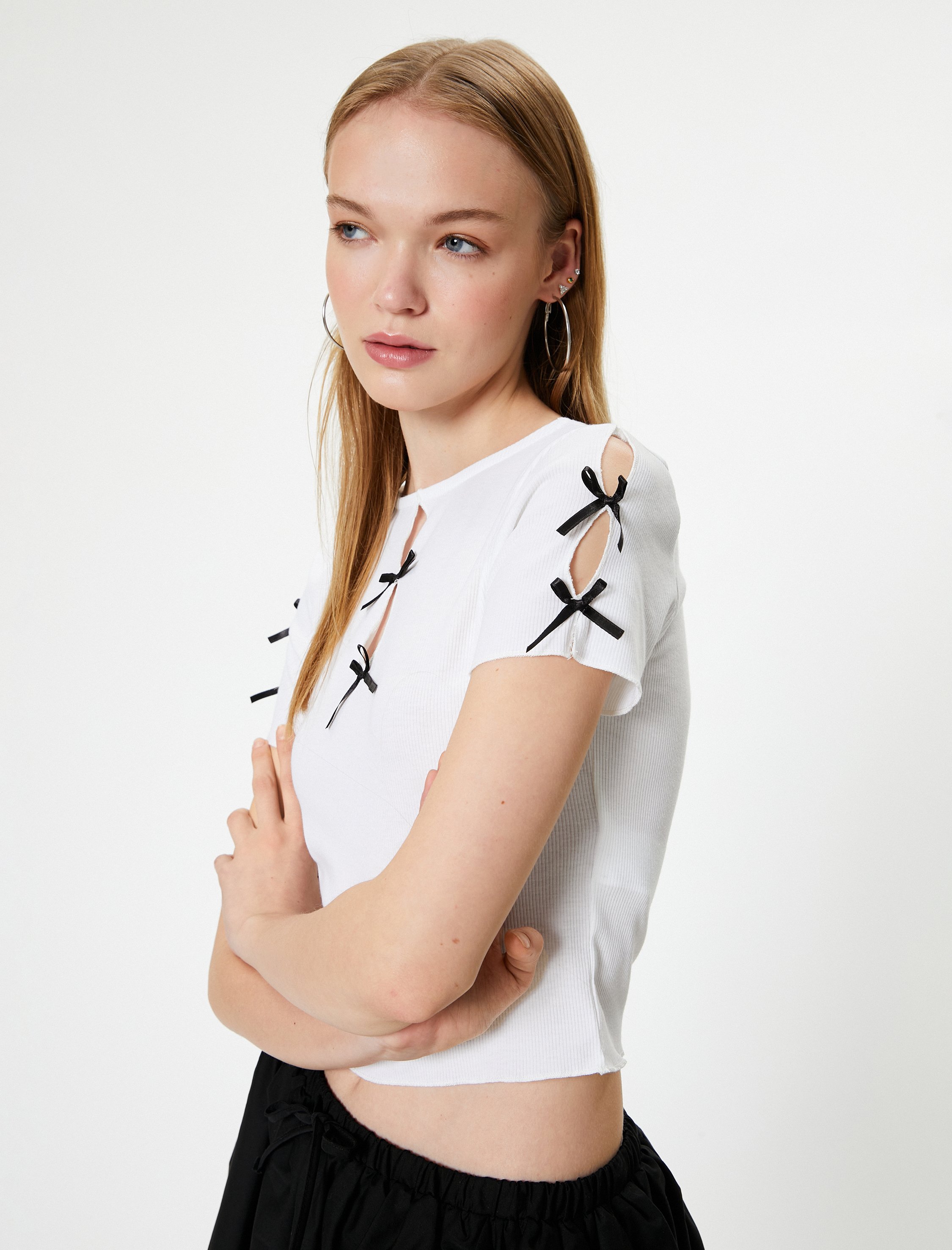 Koton T-shirt Rundhalsausschnitt Kurzärmelig T-shirt