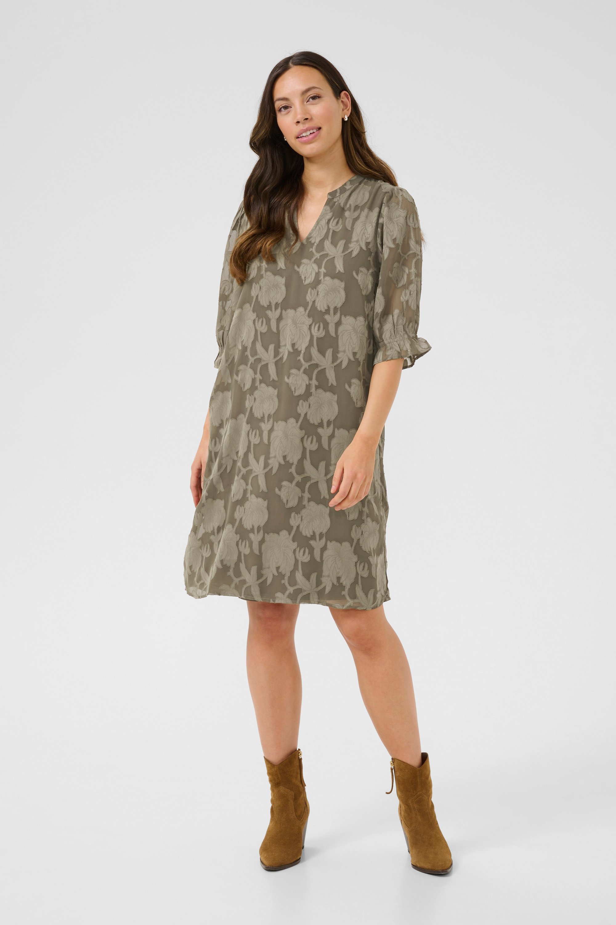 Kleid CRYana Regular fit khaki