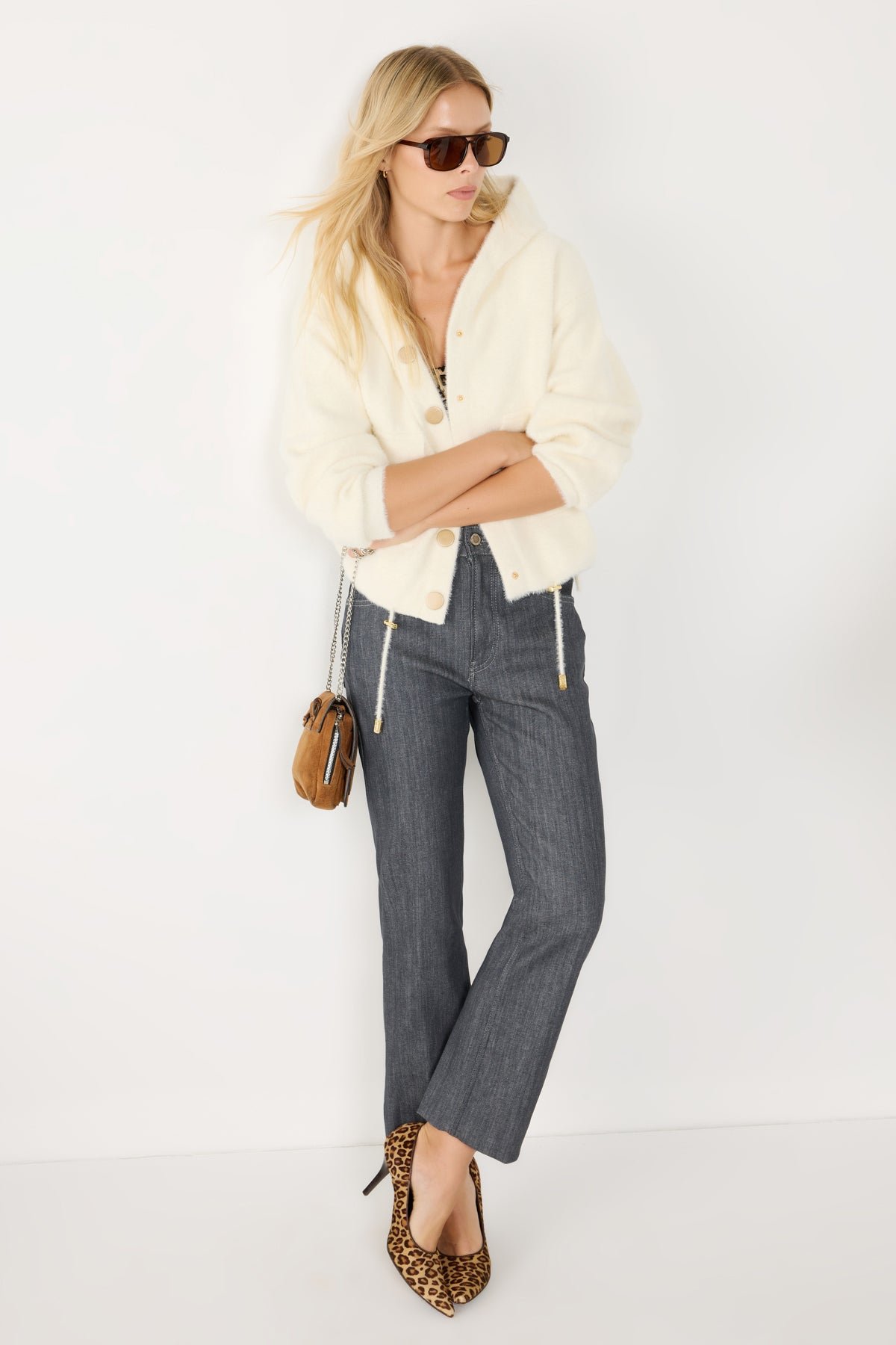 Ecru Knopf-Detail Taschen Strickjacke