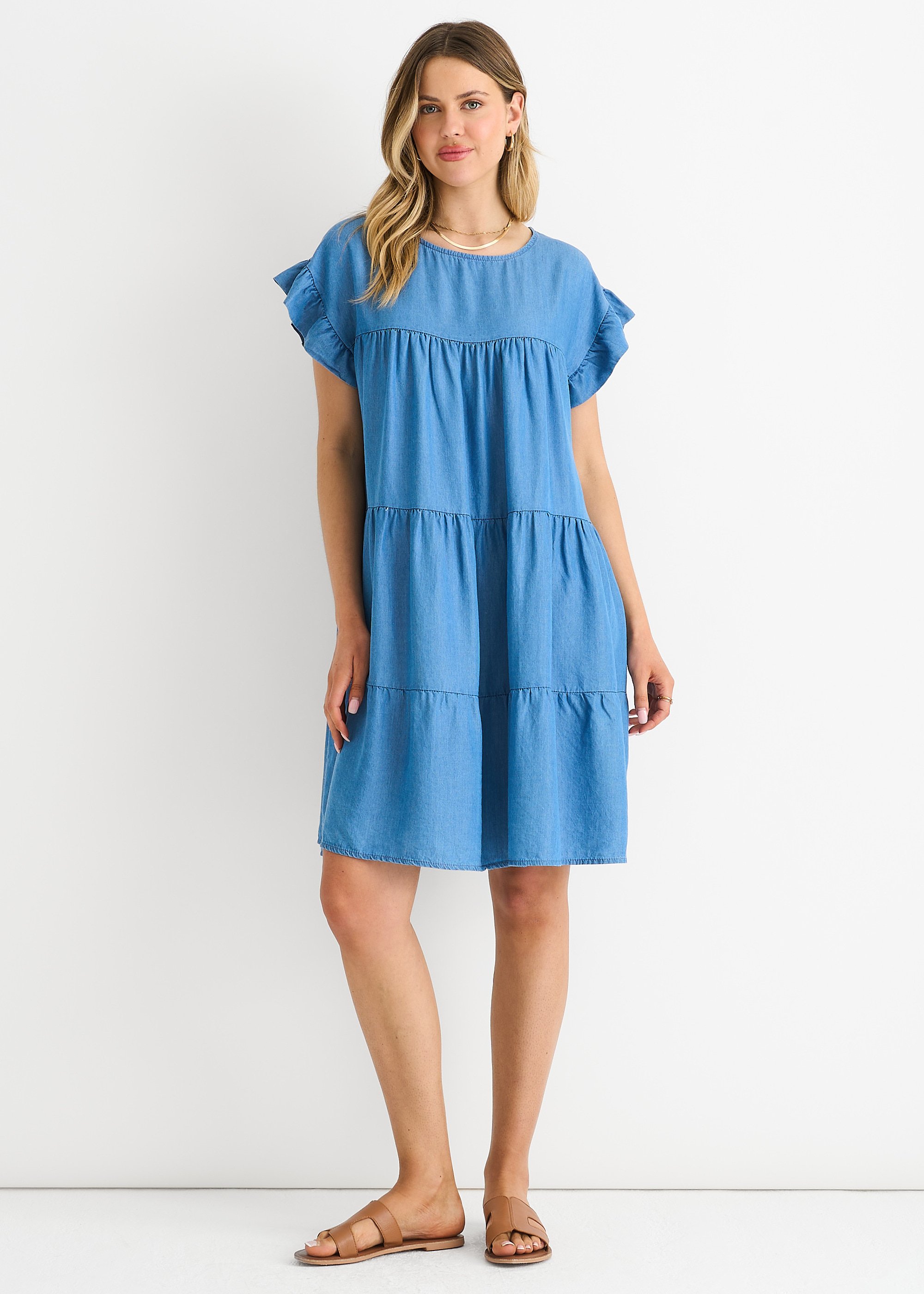 Thumbnail - Denimblaues Chambray-Kleid mit ausgestellten Ärmeln