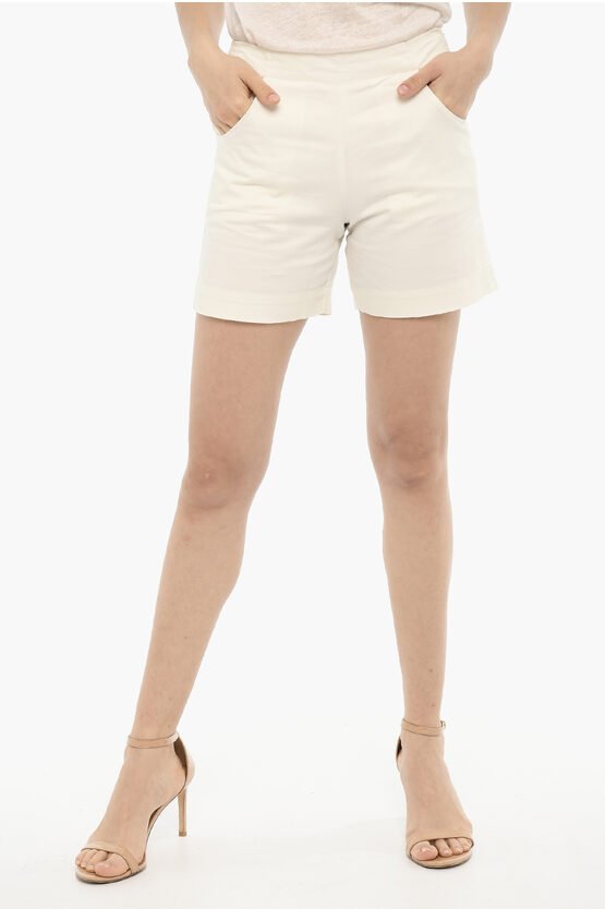 Baumwoll-Stretch-Shorts in Weiß