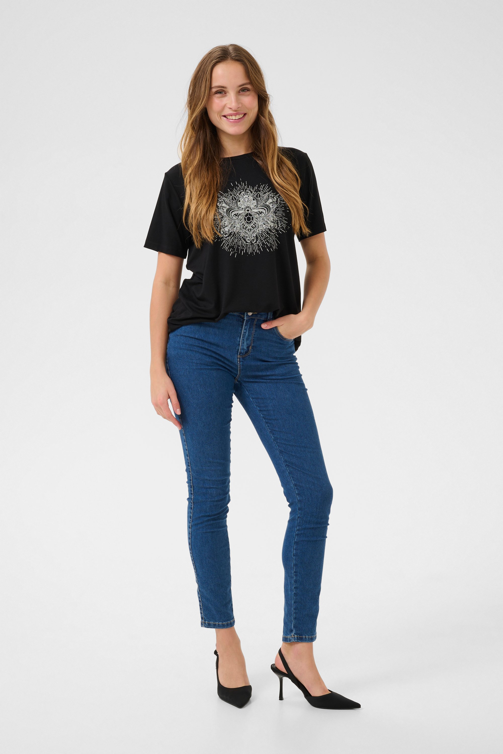 T-shirt Regular fit Black