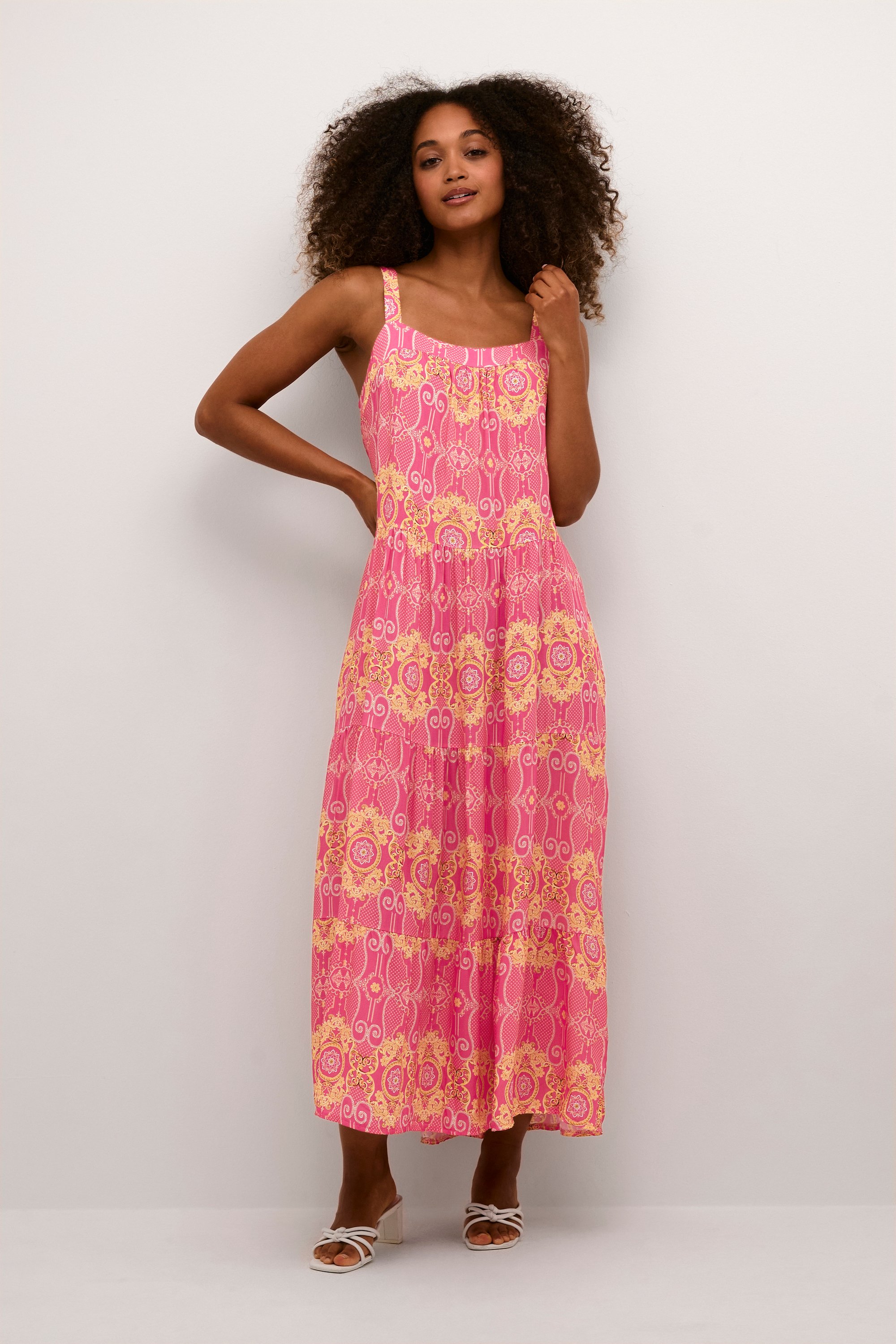 Kleid Loose fit pink