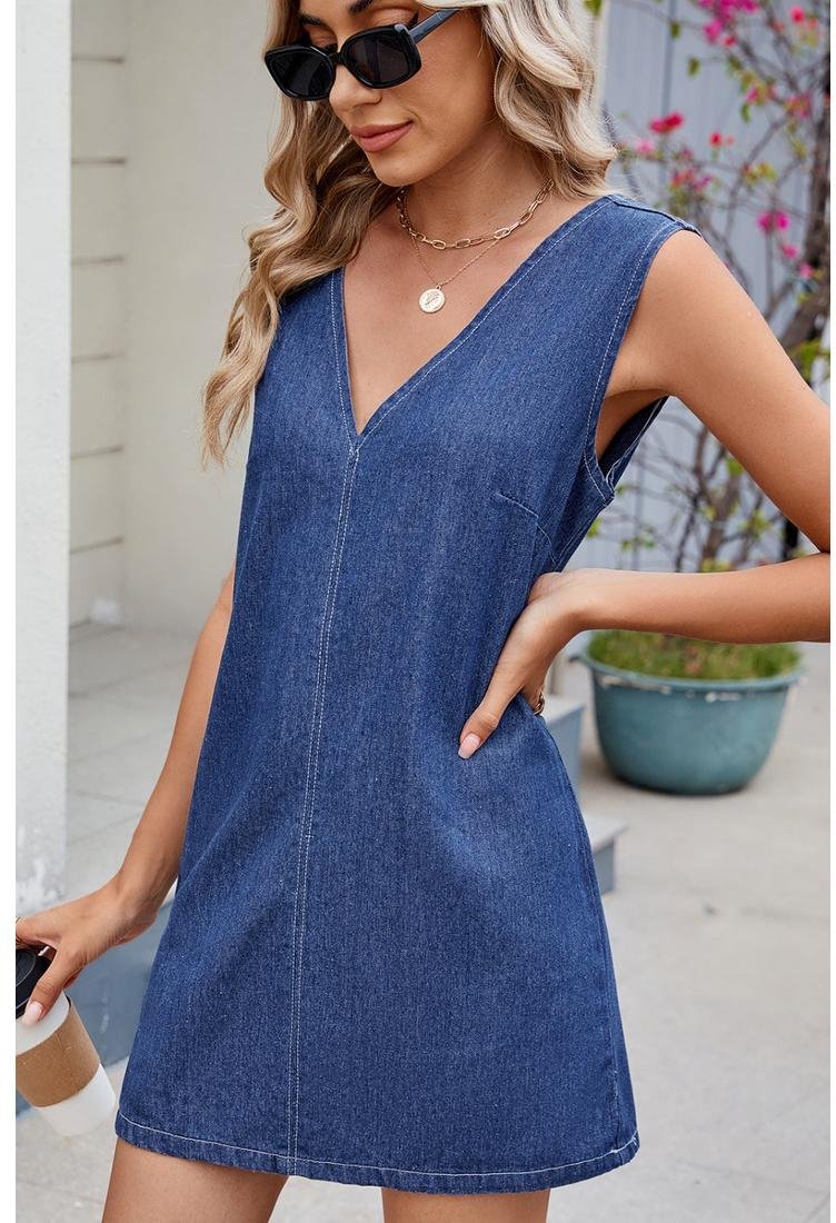 Armelloses Denim-Kleid mit V-Ausschnitt und Taschen