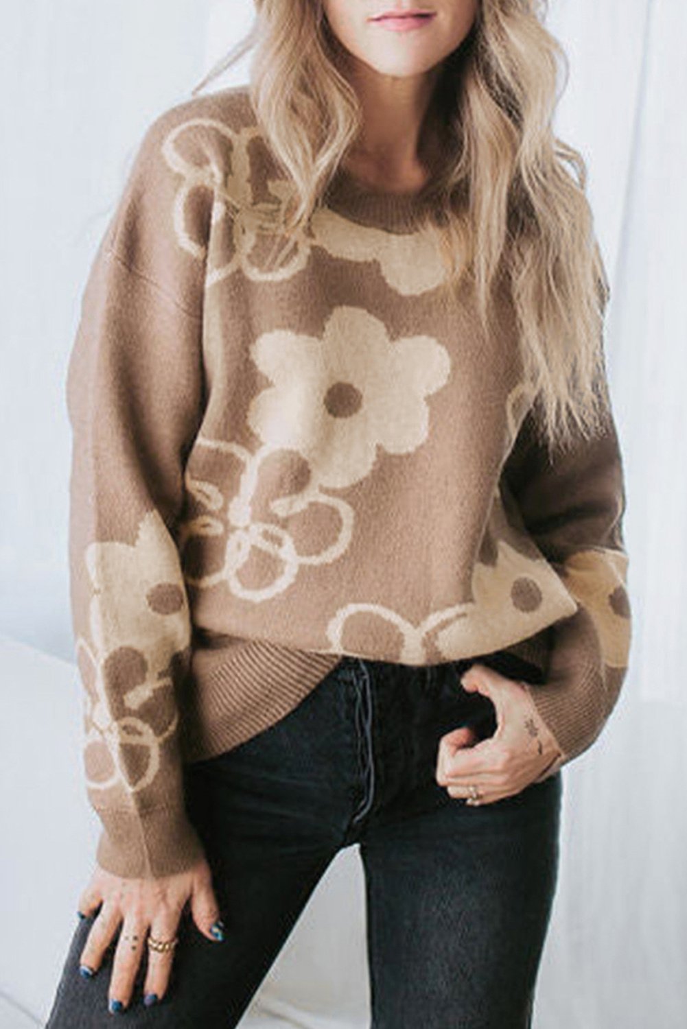 Blumiger Strickpullover