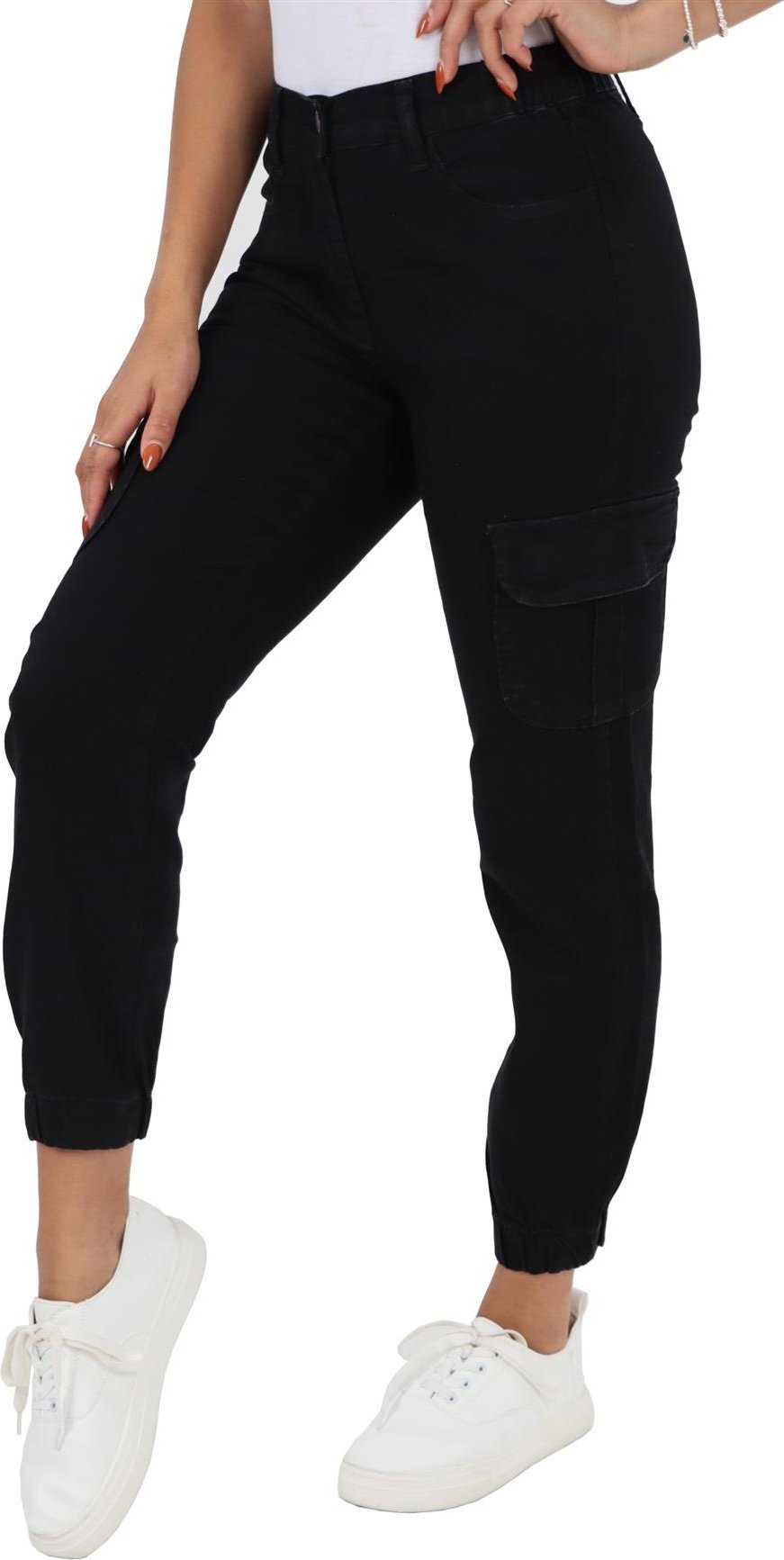 Damen-Jeans mit seitlichem elastischem Bund und Bündchen in Schwarz