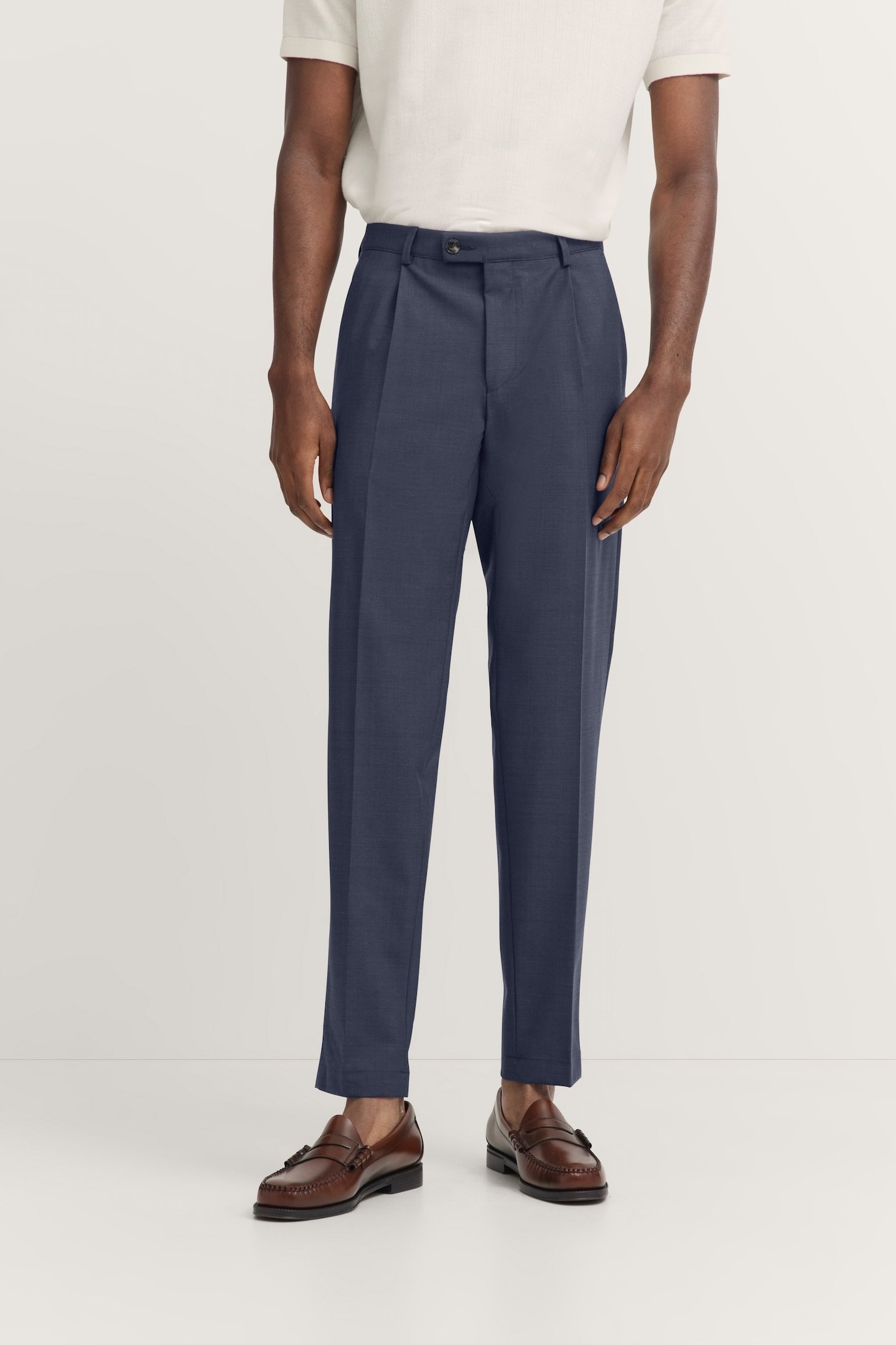 Bugatti Herren Bundfaltenhose mit Stretch und Bundfalten