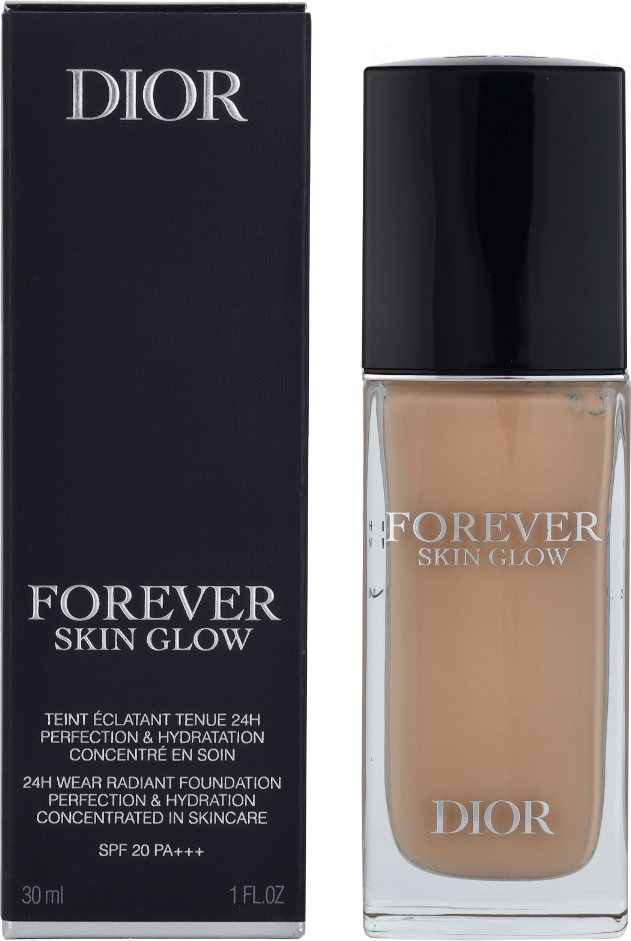 Dior Forever Skin Glow 24H Wear Radiant Foundation SPF20.