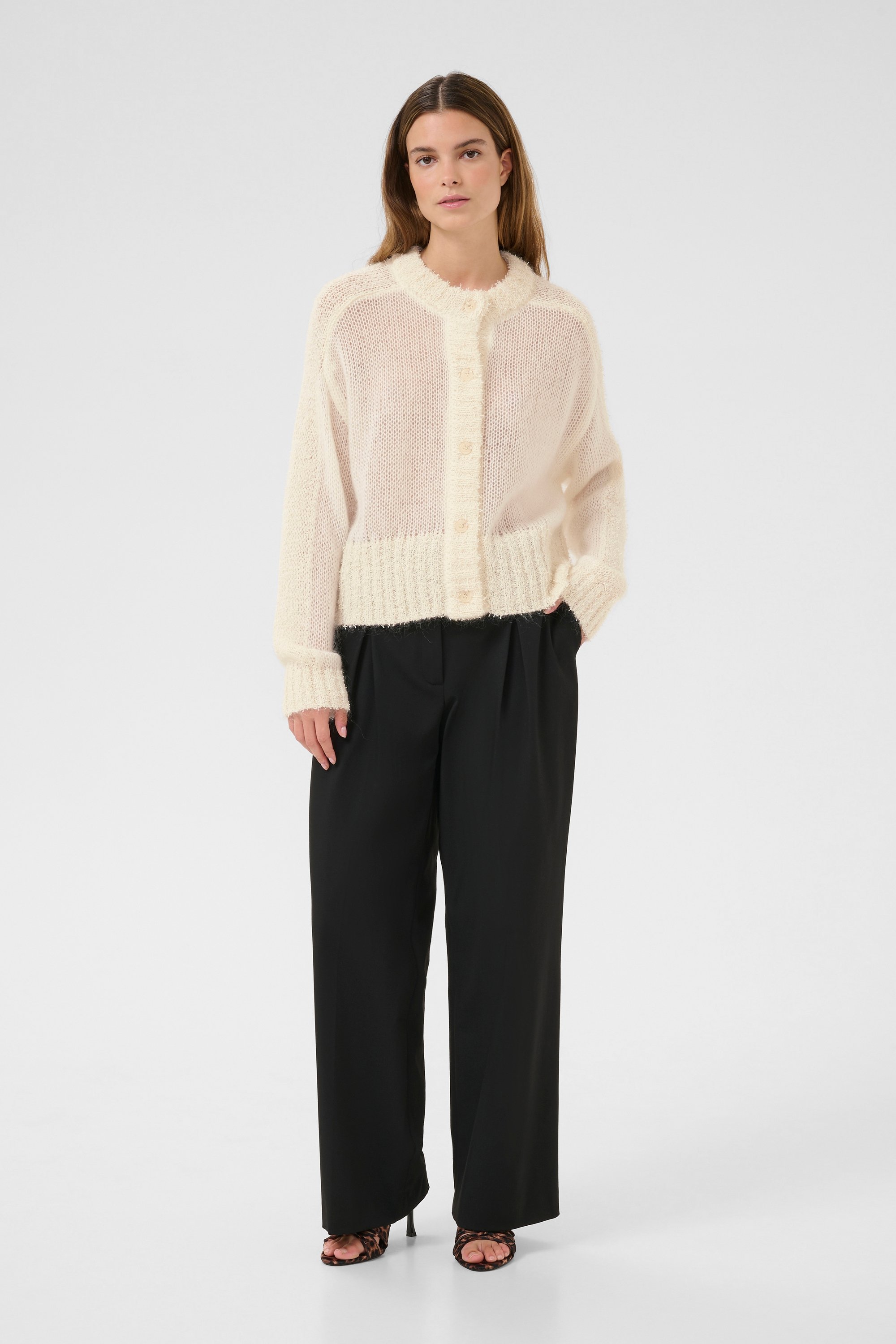 Strickjacke Feminine cream