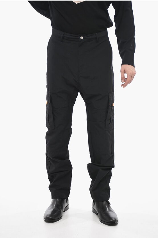 Nylon-Cargohose in Schwarz