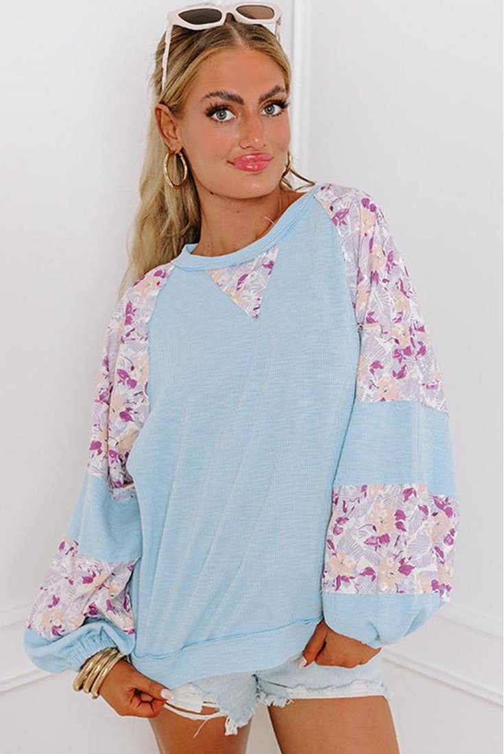 Thumbnail - Azura Exchange Beau Blau Texturiertes Blumen-Patchwork Ballonärmel-Bluse