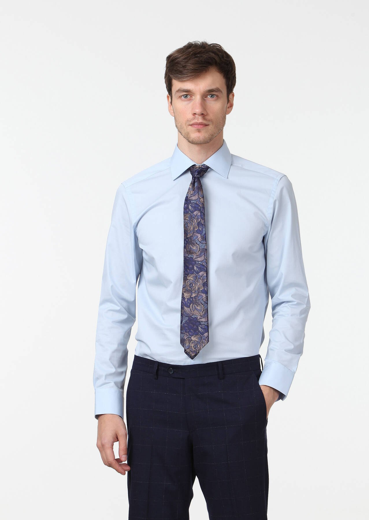 Gewebtes, klassisches Hemd aus Baumwollmischung mit schlichter Passform