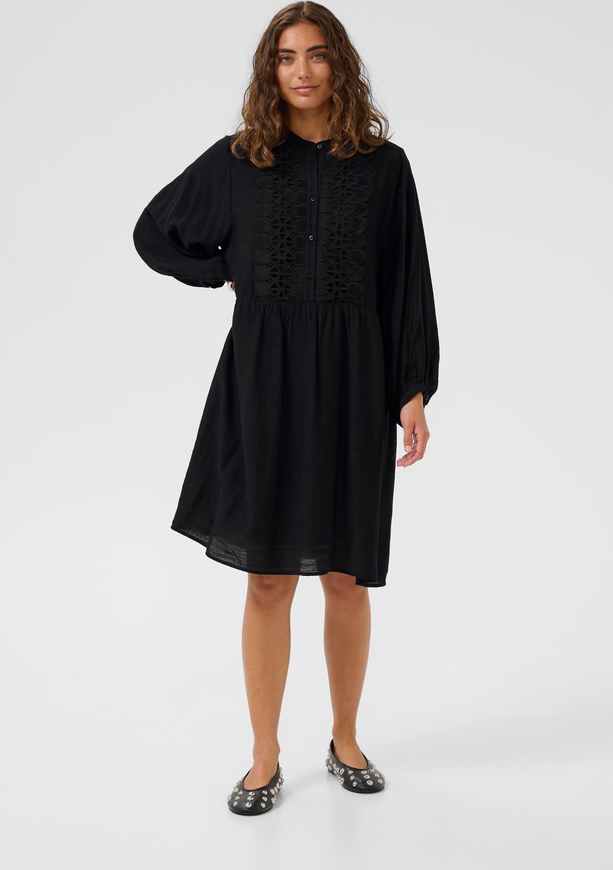 Kleid CUurta Kleid Relaxed fit