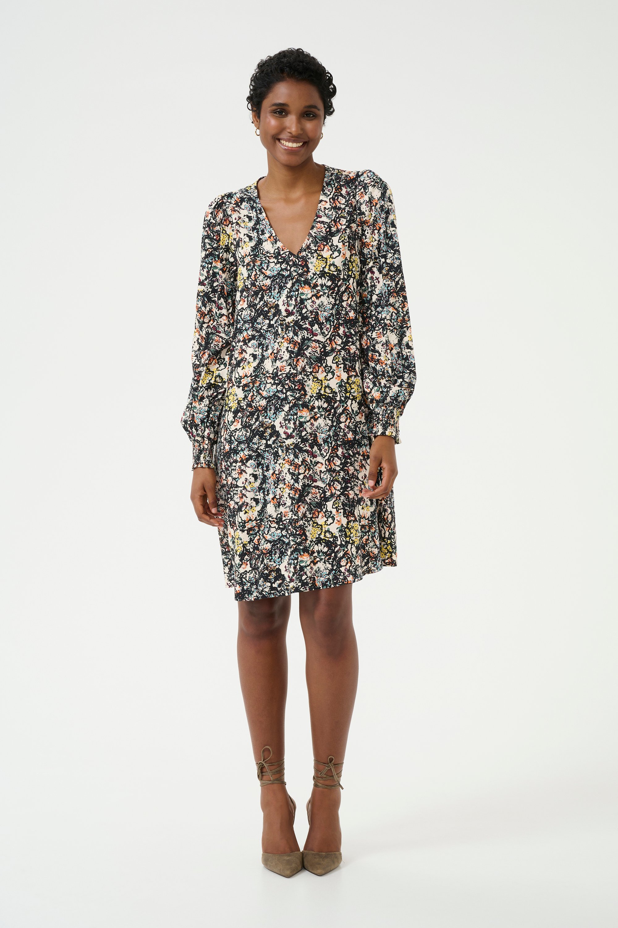 Kleid im entspannten Schnitt black multi