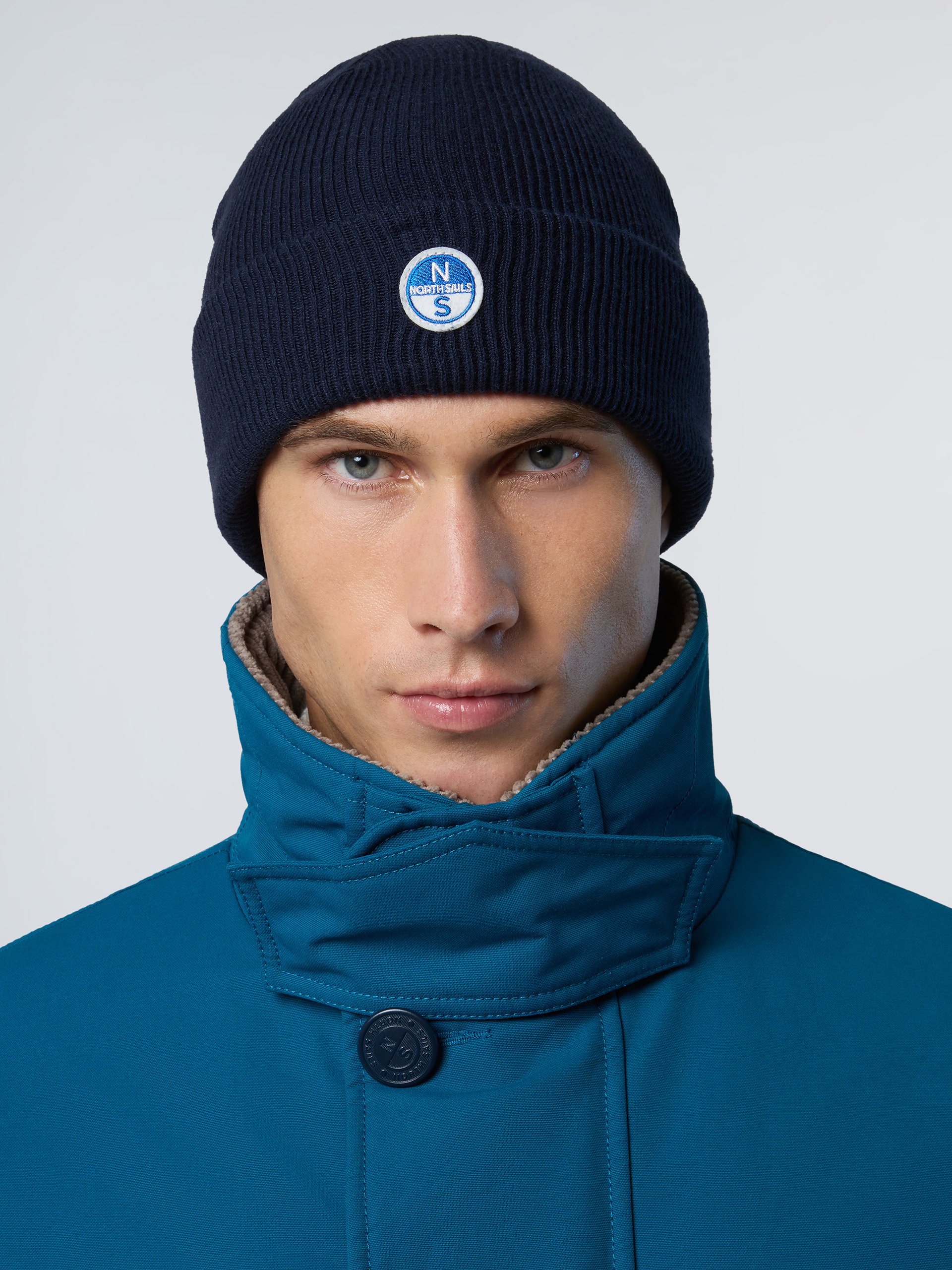 North Sails Beanie Micro-Rib-Strick mit Logo-Patch